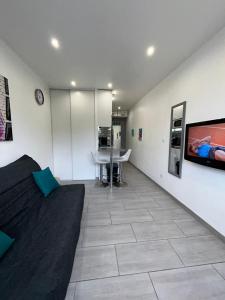 Magnifique Studio dans résidence avec Piscine