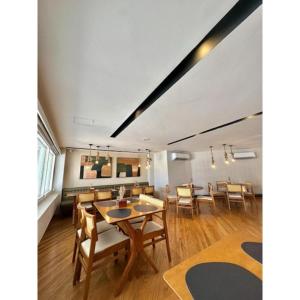 651B sea and sunset front apartment