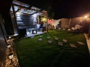 Très belle dépendance relaxante totalement indépendante