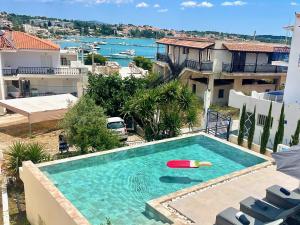 Portoheli Villa Downtown, Pool & Port view