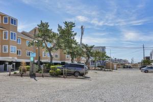 Sea Breeze Beach View