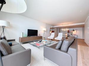 Monumental Sea&Sky by Atlantic Holiday