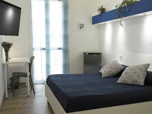 Double Room with Balcony and Sea View