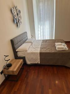 3 coins trastevere station