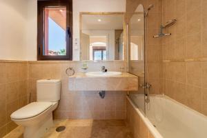 Stunning Apartment with Roof Terrace & Great Views