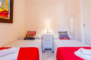 Stunning Apartment with Roof Terrace & Great Views