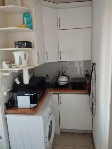 Joli T2 climatisé avec terrasse et piscine, Wifi