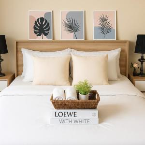 Central next to Shopping 1 Bedroom Condo - 2 Min to BTS Asok and Terminal 21 - Apartments, Bangkok