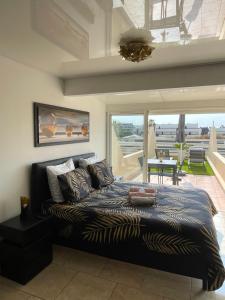 glamour golden suite