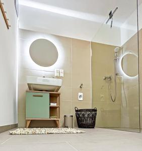 Modern 2 room apartment in downtown