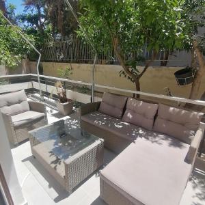 2pax, central Voula, market, beach