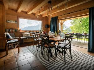 La Grange à LOurs - OVO Network