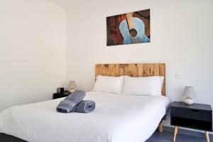 2B Near Vaugrenier AC terrace sea view swimming pool parking- BENAKEY