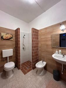 Triple Room with Bathroom