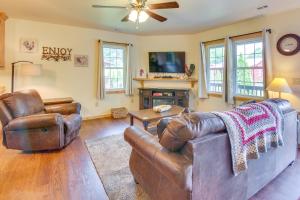 Hike, Fish and Relax Bryson City Cabin Escape