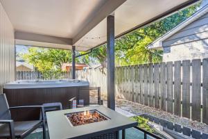 HotTub, Cinema & Games in a Quiet Neighborhood