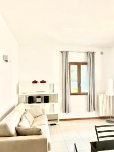 Polignano Villa with Jacuzzi, Garden & Parking