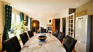 Appartements Gite de France Les saulieres 3 epis - Gite de France 10 personnes MAE-1323 : photos des chambres