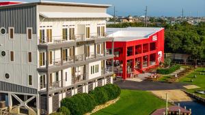 Kite Point - Waterfront 2-Bedroom, 2-Bathroom Suite at REAL Watersports