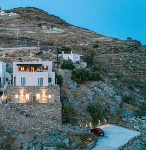 Nysa Kea - A Cycladic House