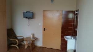 Triple Room with Shared Bathroom room in Hotel Gościniec