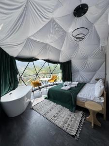 Глемпінг Хатинка на полонині