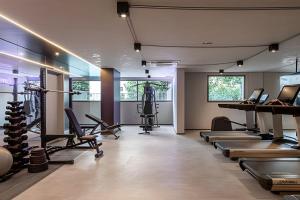 Studio em prédio novo e moderno - Moema