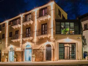 MANTRA Suite&Rooms