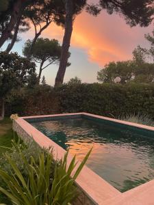 Villas Maison Californienne avec piscine proche de la mer : photos des chambres