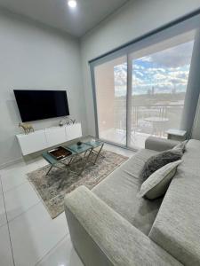 Cozy 1 bed apt in Luque with terrace and pool