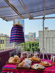 Mala Vecindad Beer Hotel