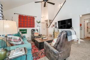 Hike, Swim and Golf Home Near Dtwn Twain Harte