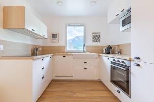 Charmant appartement duplex, 6 personnes, 3 chambres, 2 salle de bains, dans Loudenvielle à 50m du skyvall