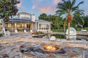 5Br Sleeps 16 Private Pool-Dog Friendly-Fire Pit