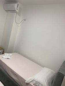 Banesa me qera ne Shengjin dhe Rana Hedhun