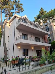 Domin Apartment, Golem, Durrës