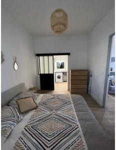 T2 calme à 11 minutes des Remparts - Wifi Parking