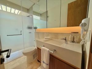 Zantamar, Penthouse 605B