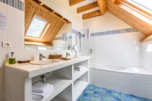 Hotels La Desirade - Hotel, Spa & Restaurant : photos des chambres