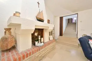 Beachfront Skoblar Holiday Home with Seaview - Zarići