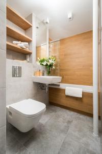 Juicy Studio for 2-3 in the buzzing city centre of Warsaw Metro Central Station