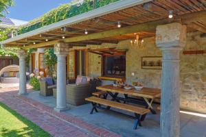 Coastal Mellows - Centrally located, Inverter