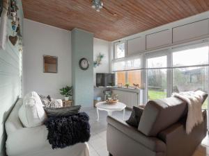 Holiday Home Sint Maartenszee near Beach