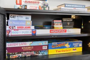 Charming 2BR in Heart of LA with Spacious Backyard