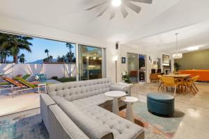 Lush and Tranquil 3BR Palm Springs Oasis Pool and Spa