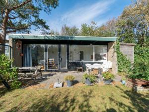 Bungalow near Dutch Beach & Family-Friendly Park - Hotel 3 stelle a Callantsoog