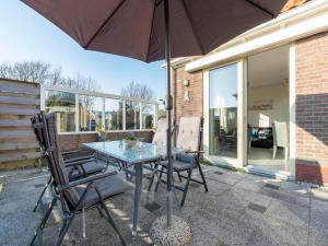 Holiday Home Groote Keeten near Beach