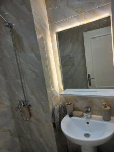 Luxuex appartement à louer à hay al matar nador