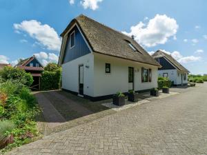Villa in Callantsoog near the Beach