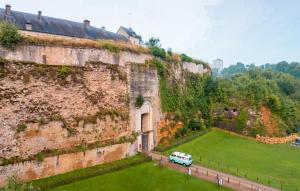 Appartements Appartement Vue Sur La Meuse : photos des chambres